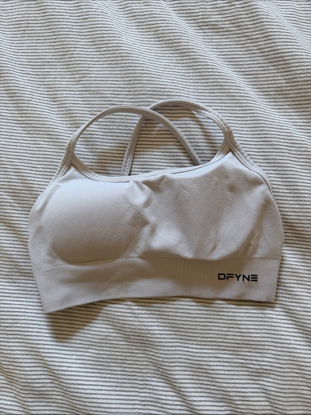 DFYNE Sports Bra Dynamic Backless Sports